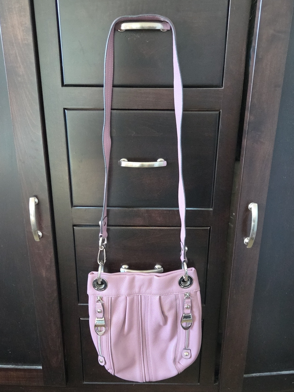 B. Makowsky Lavender Pink Leather Crossbody Shoulder Bag Y2K Silver Hardware